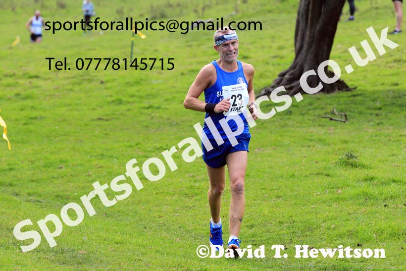 Mens Masters and Mens Under-20s, 2022 NECAA Cross Country Relays, Thornley Hall Farm, Peterlee, County Durham, October 15th. Photo: David T. Hewitson/Sports for All Pics